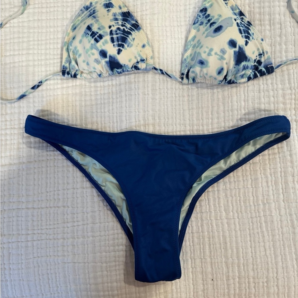 Victoria’s Secret bikini the dye blue